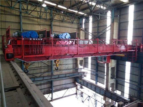 雙梁橋式起重機(jī)